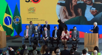 Lula assina decreto da TV 3.0; novo sistema deve começar em 2026
